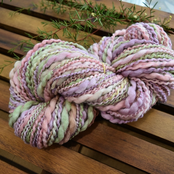 Hand Spun Chunky Tasmanian Merino Yarn Thick and Thin - Floral Cream 13075| Hand Spun Yarn | Sally Ridgway | Shop Wool, Felt and Fibre Online