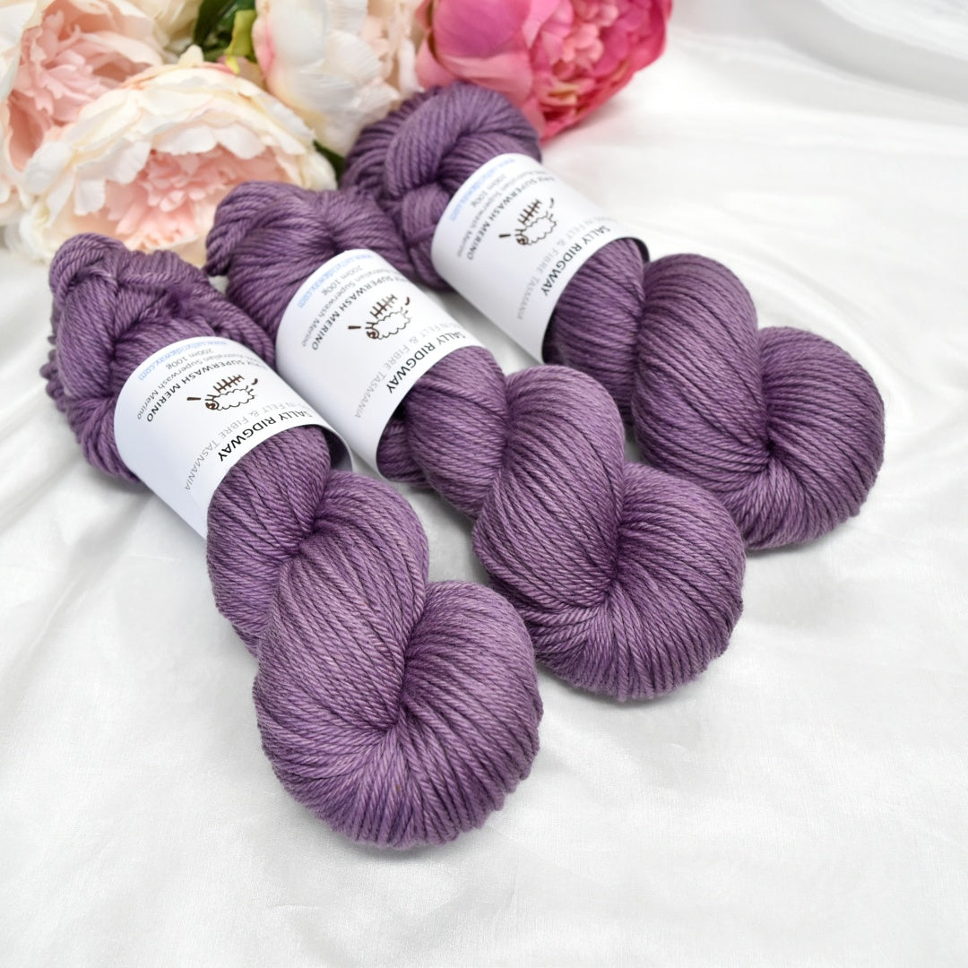 Mauve on 8 Ply Superwash 100% Merino Yarn