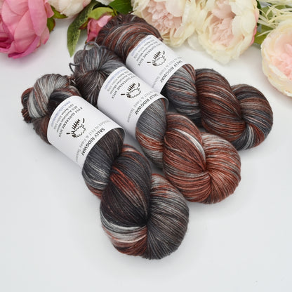 4 ply Supreme Sock Yarn Hand Dyed Rock Wallaby| Sock Yarn | Sally Ridgway | Shop Wool, Felt and Fibre Online