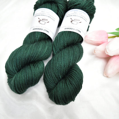 Magnetic Green on 8 Ply Superwash 100% Merino Yarn