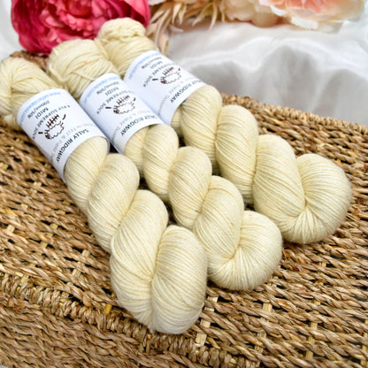 Champagne 50g 4 Ply Supreme Sock Midi Half Skein| 4 Ply Midi Skeins | Sally Ridgway | Shop Wool, Felt and Fibre Online