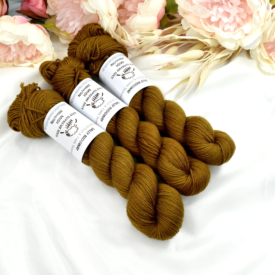 Gingernut 50g Midi Half Skein| 4 Ply Midi Skeins | Sally Ridgway | Shop Wool, Felt and Fibre Online