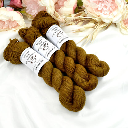 Gingernut 50g Midi Half Skein| 4 Ply Midi Skeins | Sally Ridgway | Shop Wool, Felt and Fibre Online
