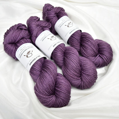 Dark Mauve on 8 Ply Superwash 100% Merino Yarn