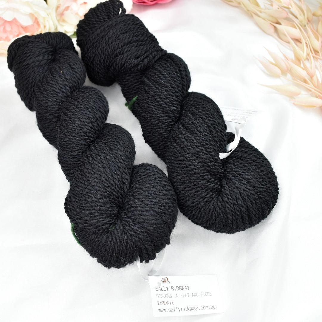 Handspun Australian Corriedale Mixed Colours-Hand Spun Yarn-5-Soot 100m / 100g-Sally Ridgway Designs in Felt &amp; Fibre