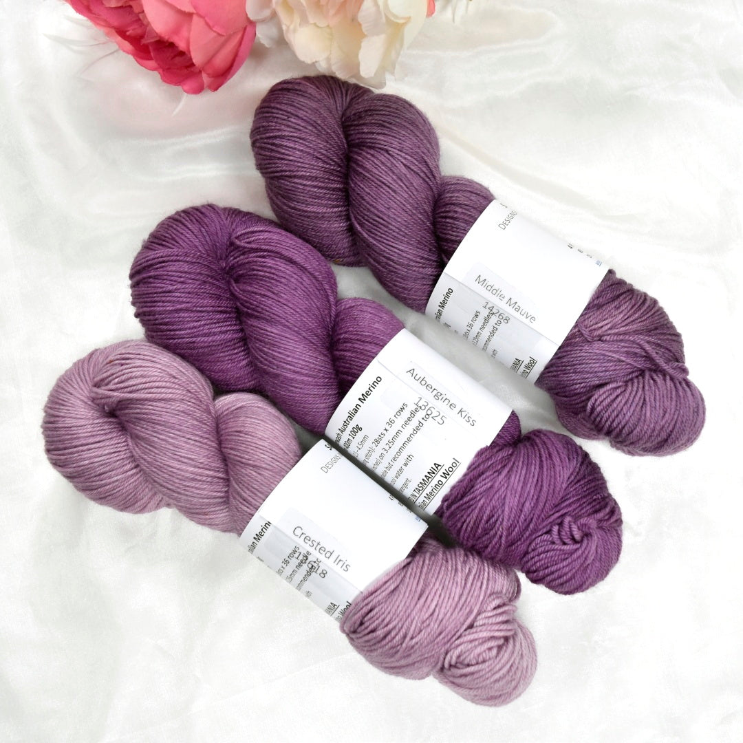 Middle Mauve 4 ply Supreme Sock Yarn Hand Dyed| Sock Yarn | Sally Ridgway | Shop Wool, Felt and Fibre Online