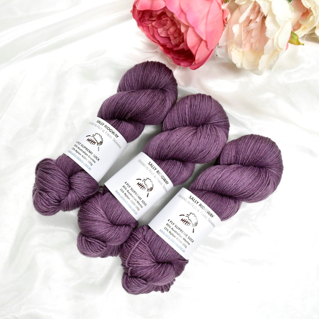 Middle Mauve 4 ply Supreme Sock Yarn Hand Dyed| Sock Yarn | Sally Ridgway | Shop Wool, Felt and Fibre Online
