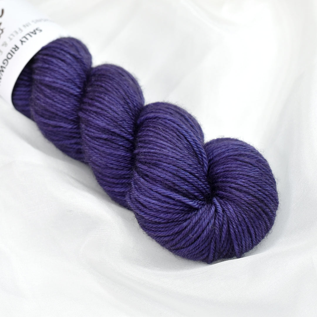 Space Angel 50g Midi Half Skein-4 Ply Midi Skeins-2-Sally Ridgway Designs in Felt &amp; Fibre