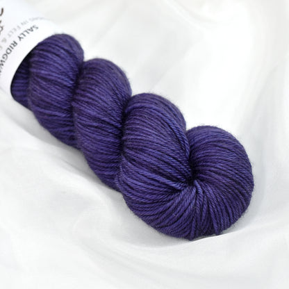Space Angel 50g Midi Half Skein-4 Ply Midi Skeins-2-Sally Ridgway Designs in Felt &amp; Fibre