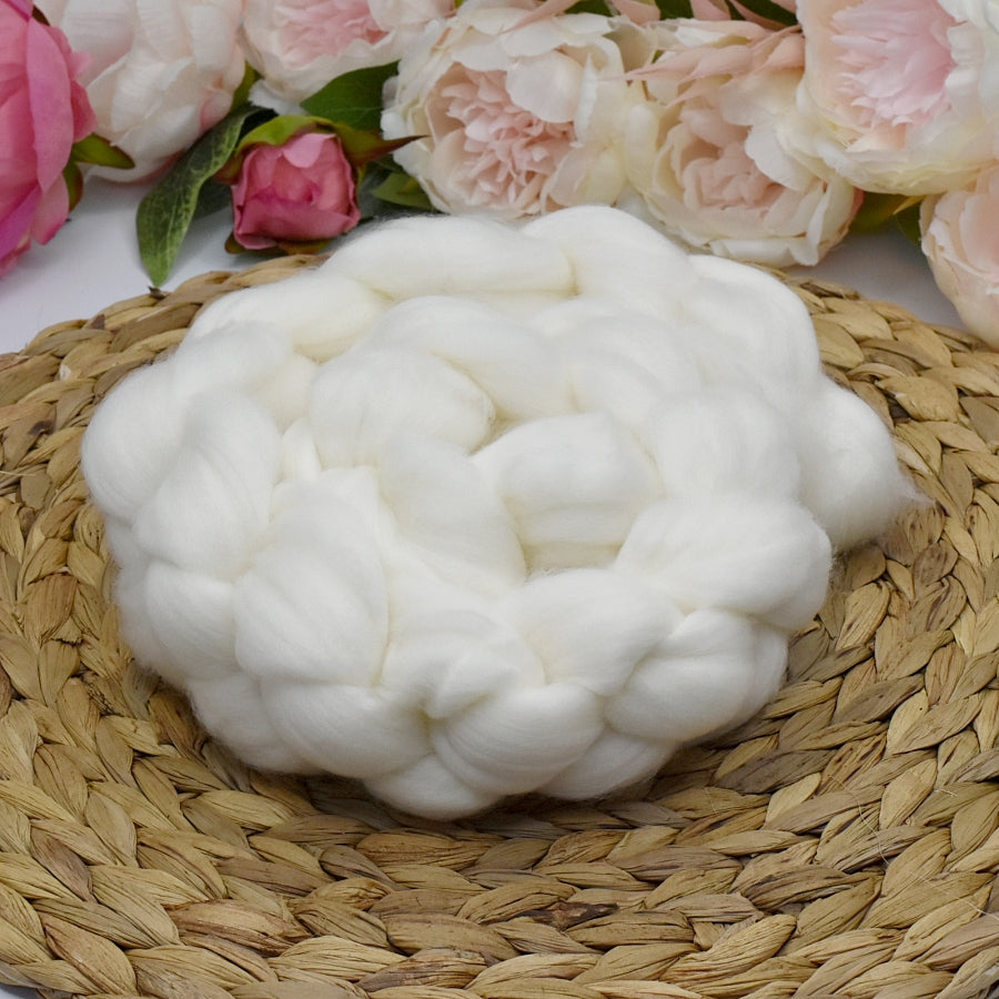 Tasmanian Merino Wool Top Superwash / TEC / 18.5 micron Undyed Creamy White 200 grams| Undyed Wool Roving Top | Sally Ridgway | Shop Wool, Felt and Fibre Online