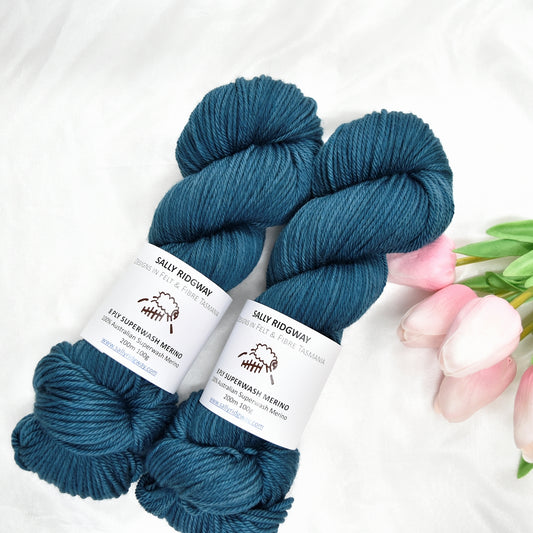 Plunge on 8 Ply Superwash 100% Merino Yarn| 8 Ply Superwash Merino Yarn | Sally Ridgway | Shop Wool, Felt and Fibre Online