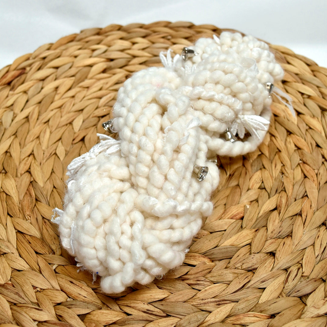 White Super Bulky Hand Spun Art Yarn| Hand Spun Yarn | Sally Ridgway | Shop Wool, Felt and Fibre Online