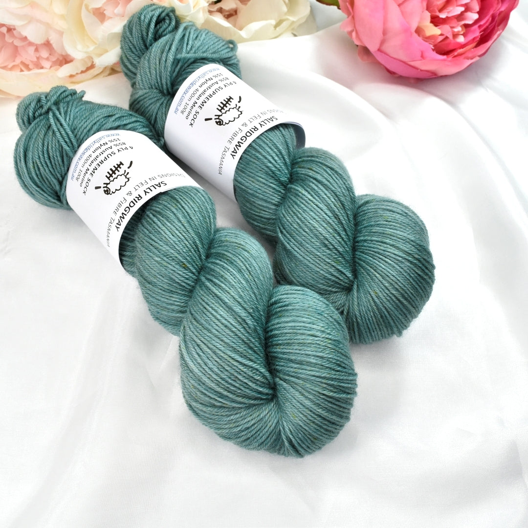 Emerald 4 ply Supreme Sock Yarn Hand Dyed-Sock Yarn-2-Light Emerald-Sally Ridgway Designs in Felt &amp; Fibre