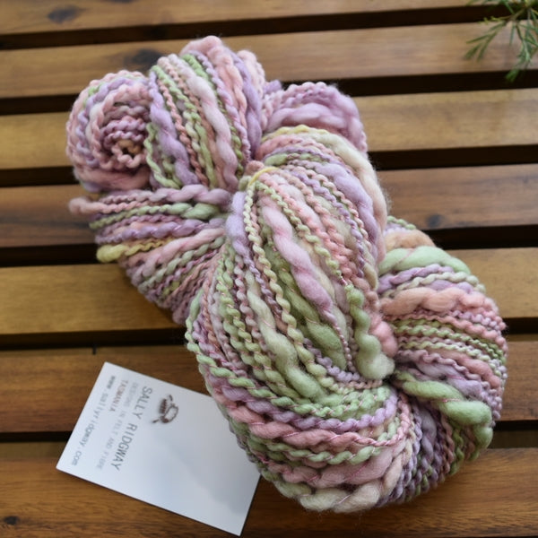 Hand Spun Chunky Tasmanian Merino Yarn Thick and Thin - Floral Cream 13075| Hand Spun Yarn | Sally Ridgway | Shop Wool, Felt and Fibre Online