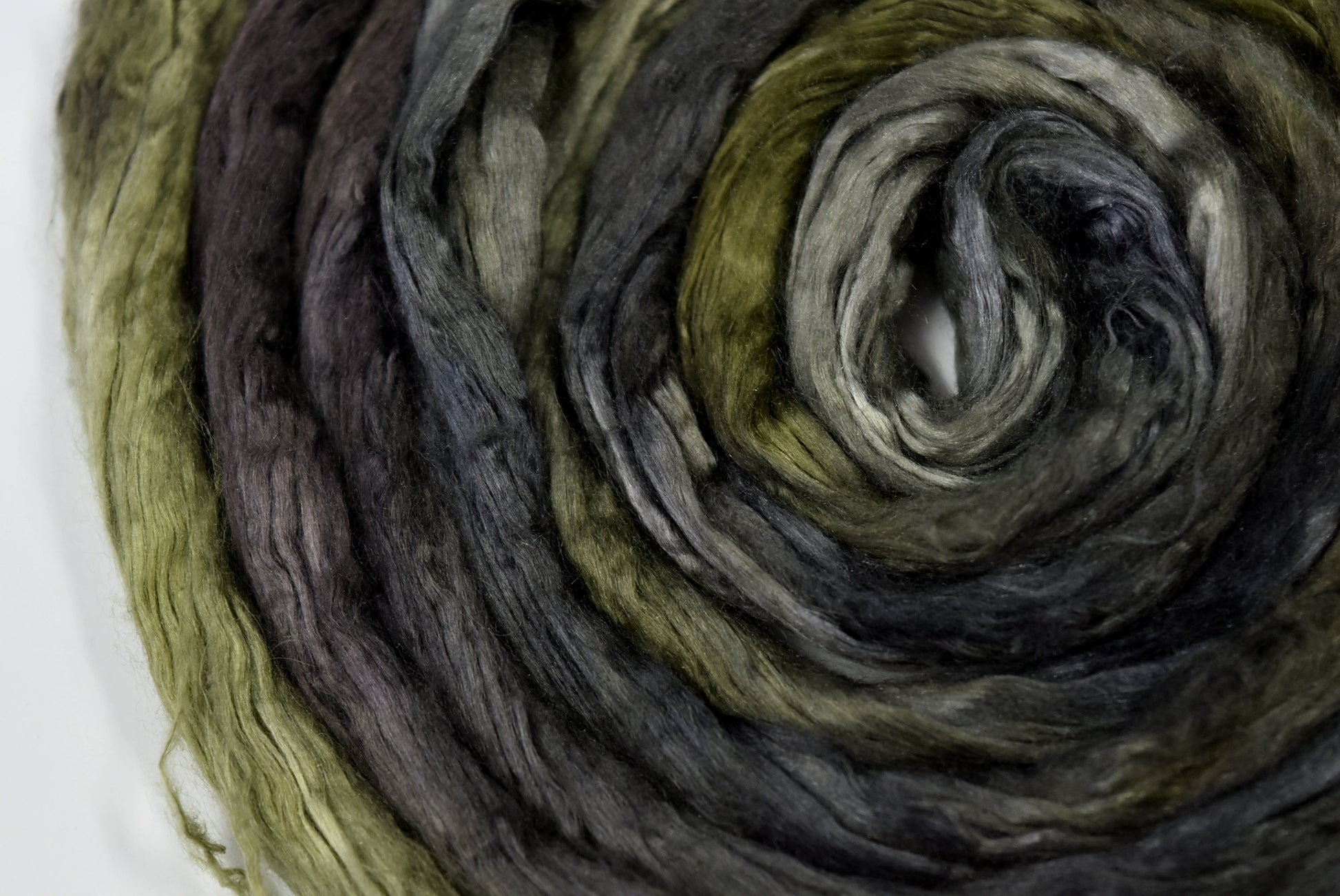 Mulberry Silk Roving Top Hand Dyed 20 gram Charcoal Olive Brown 12203-1-Sally Ridgway Designs in Felt &amp; Fibre
