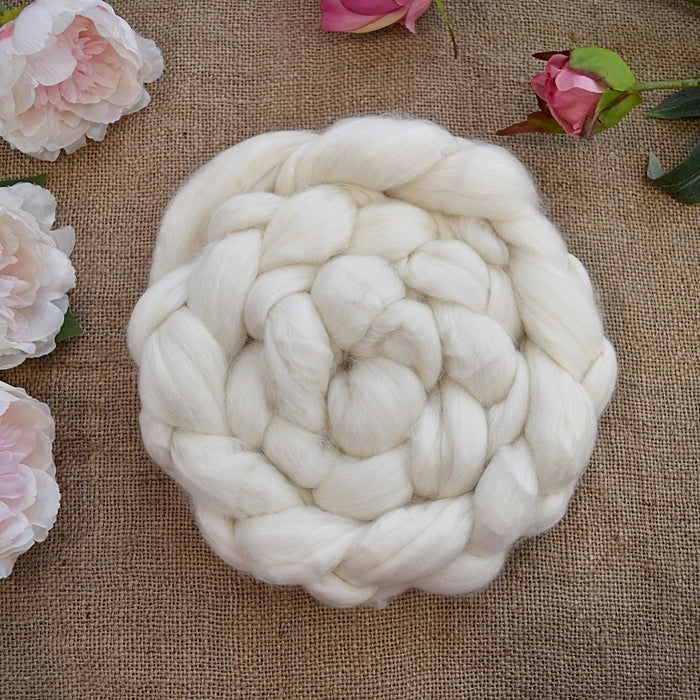 White Tasmanian Merino Wool Combed Top Superfine Non Mulesed 18.5 micron 1 Kilo| Undyed Wool Roving Top | Sally Ridgway | Shop Wool, Felt and Fibre Online